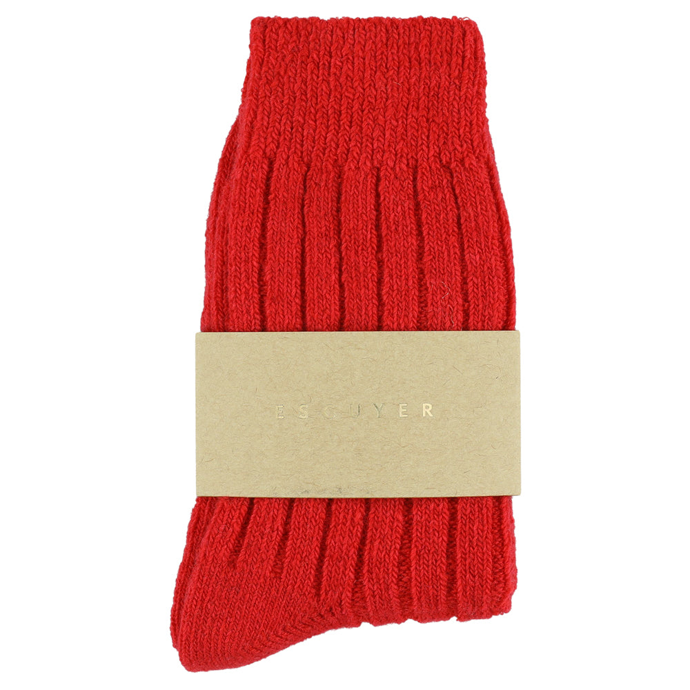 Close-up of Escuyer Red women's cashmere crew socks — 10% cashmere, 38% virgin wool, GRS certified recycled polyamide